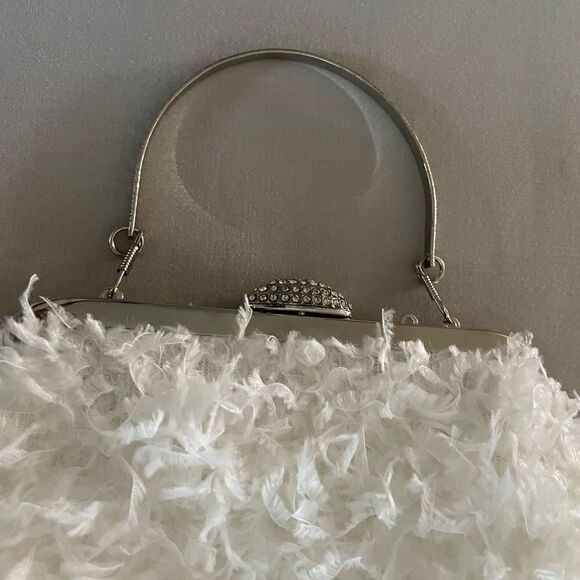 White Faux Feather Evening Bag - Picture 3 of 12